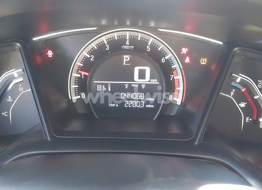 Photo 7 of 2018 Honda Civic LX-P (VIN 2HGFC4B01JH306984)