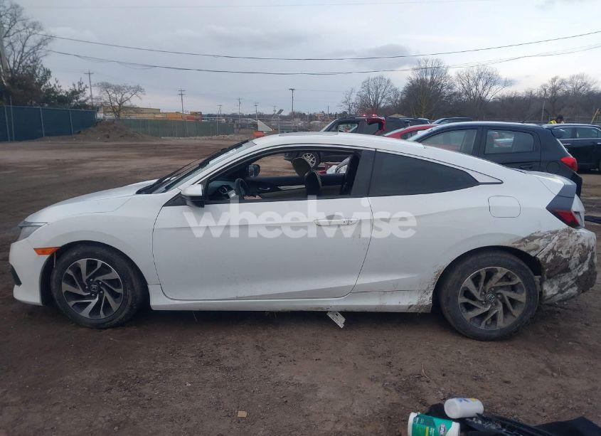 Photo 14 of 2018 Honda Civic LX-P (VIN 2HGFC4B02JH304810)