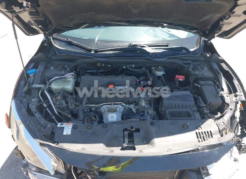 Photo 10 of 2018 Honda Civic LX-P (VIN 2HGFC4B03JH300376)