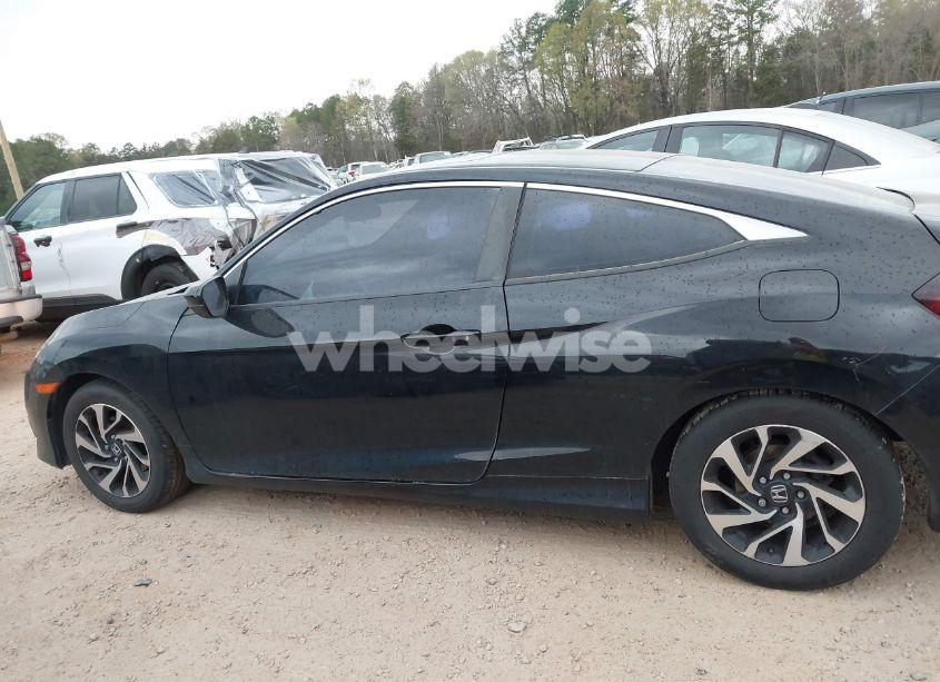 Photo 14 of 2018 Honda Civic LX-P (VIN 2HGFC4B04JH302850)