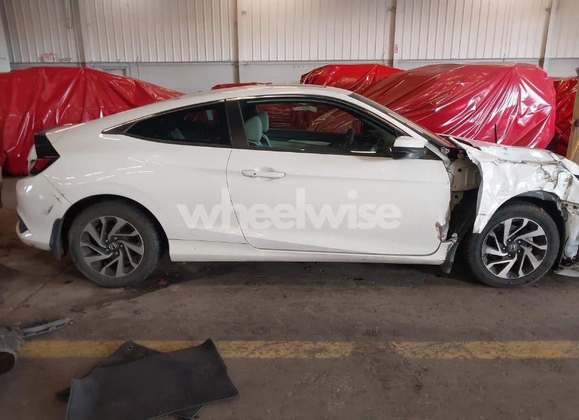 Photo 13 of 2018 Honda Civic LX-P (VIN 2HGFC4B05JH306468)