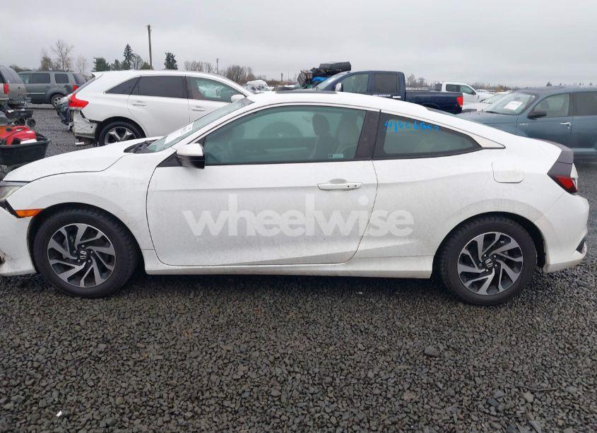 Photo 14 of 2018 Honda Civic LX-P (VIN 2HGFC4B06JH306236)