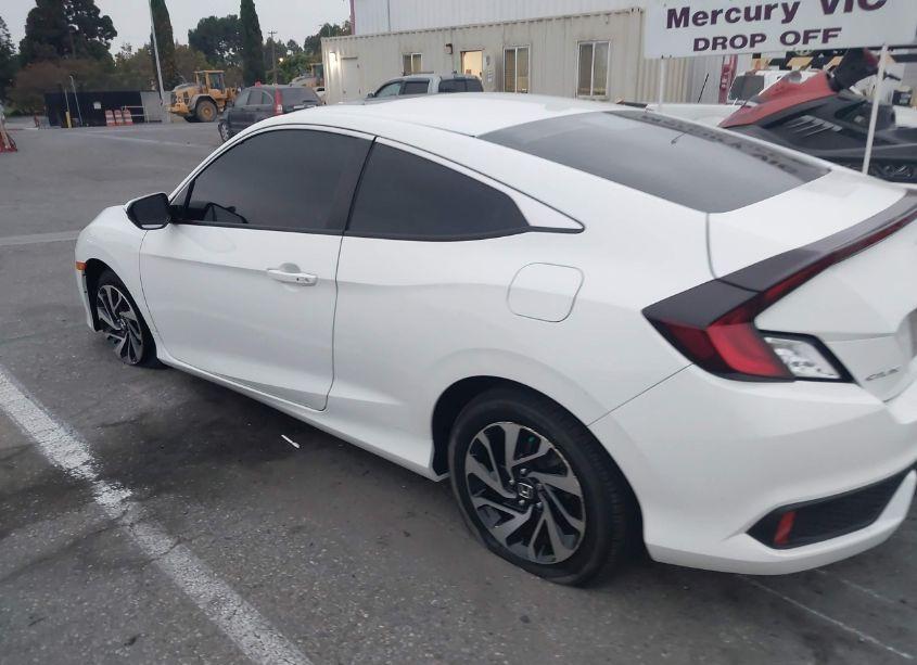 Photo 14 of 2018 Honda Civic LX-P (VIN 2HGFC4B06JH309122)