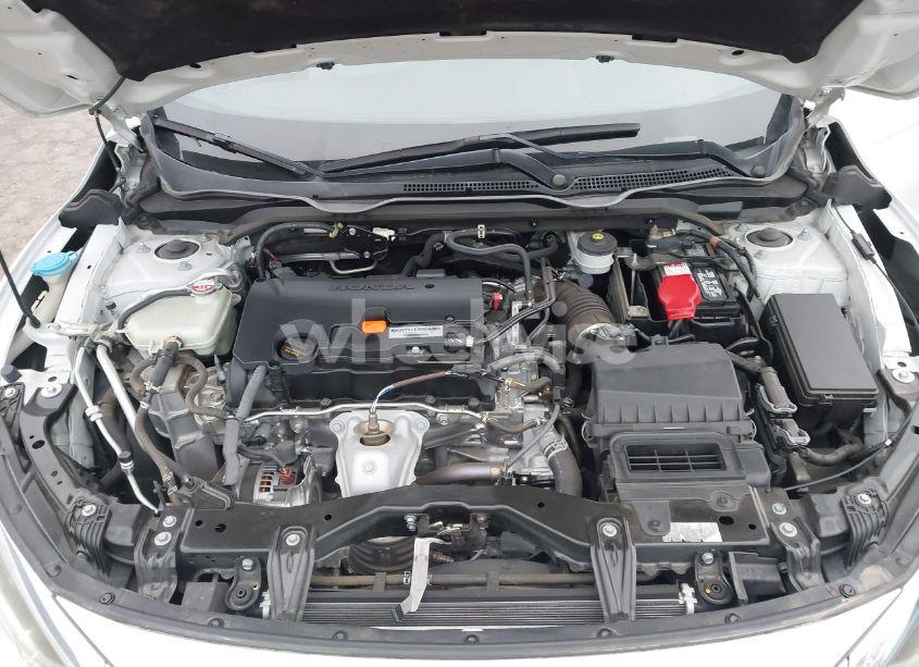 Photo 10 of 2018 Honda Civic LX-P (VIN 2HGFC4B09JH300995)