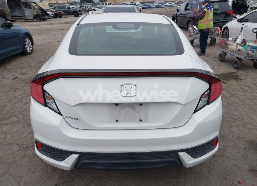 Photo 16 of 2018 Honda Civic LX-P (VIN 2HGFC4B09JH300995)