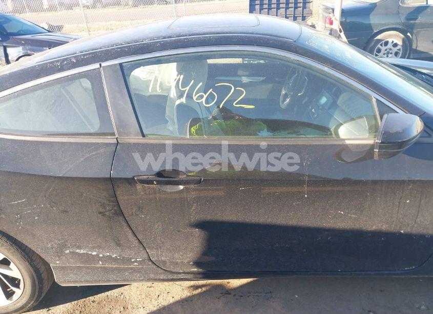 Photo 13 of 2018 Honda Civic LX-P (VIN 2HGFC4B09JH301497)