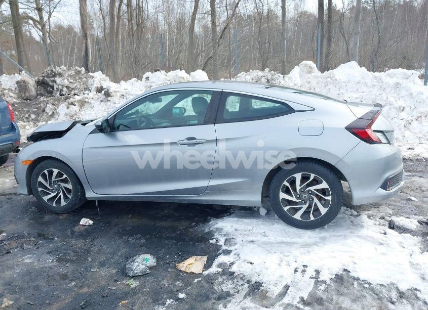 Photo 14 of 2018 Honda Civic LX-P (VIN 2HGFC4B09JH304383)