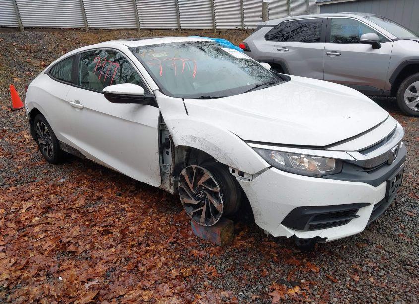 2017 Honda Civic LX-P (VIN 2HGFC4B0XHH304807) main photo