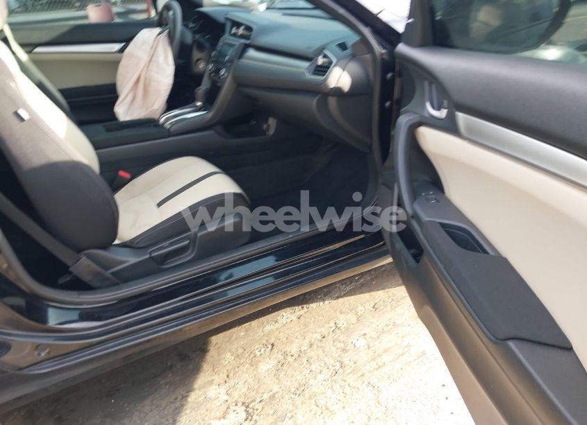 Photo 5 of 2016 Honda Civic LX (VIN 2HGFC4B50GH300890)