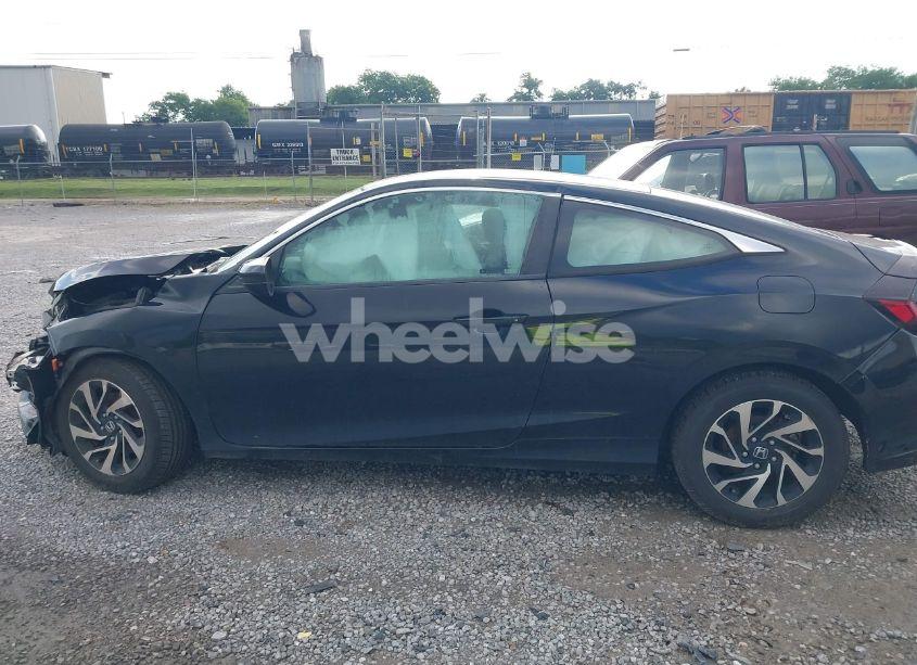 Photo 14 of 2017 Honda Civic LX (VIN 2HGFC4B50HH308599)