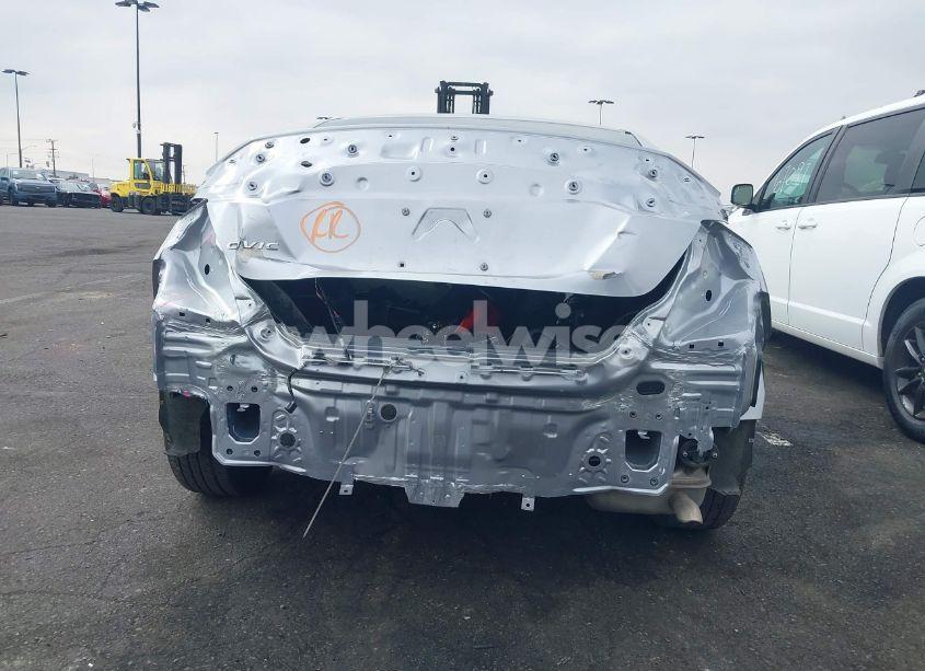 Photo 17 of 2018 Honda Civic LX (VIN 2HGFC4B50JH300850)