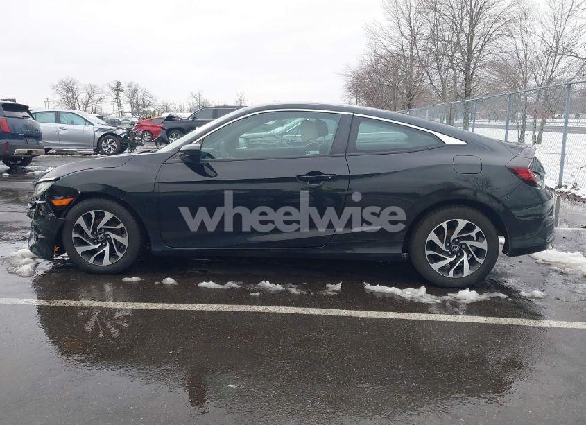 Photo 14 of 2018 Honda Civic LX (VIN 2HGFC4B50JH306437)