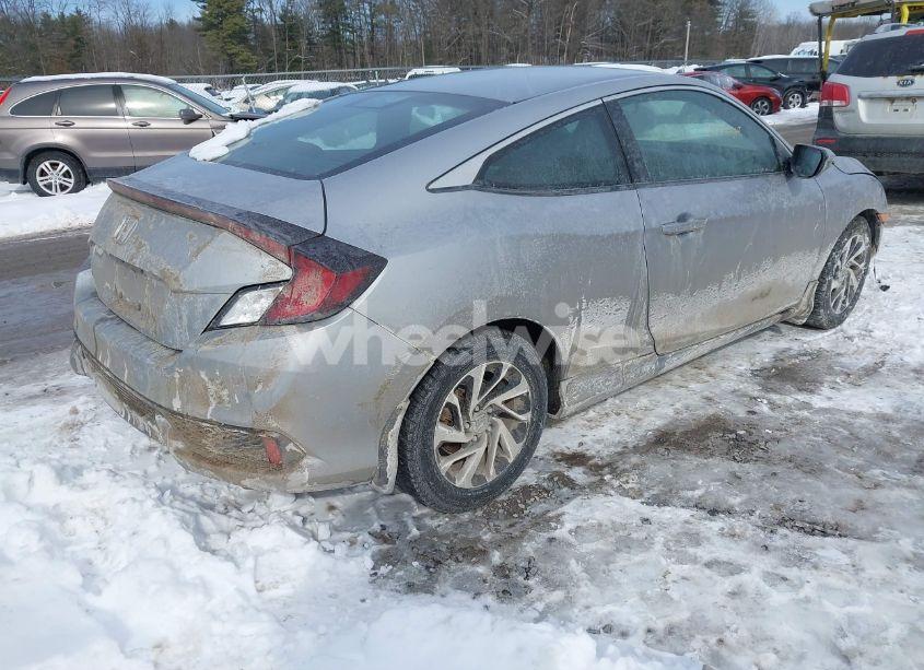 Photo 4 of 2018 Honda Civic LX (VIN 2HGFC4B50JH309144)