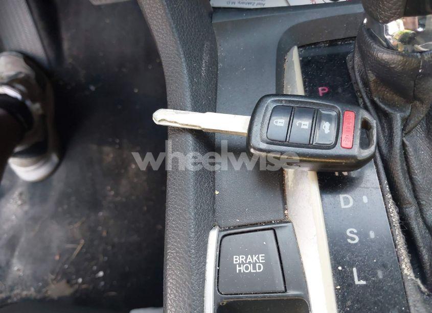 Photo 11 of 2017 Honda Civic LX (VIN 2HGFC4B51HH307848)