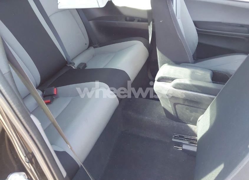 Photo 8 of 2018 Honda Civic LX (VIN 2HGFC4B51JH306933)