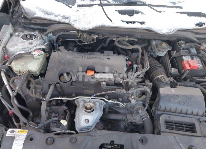 Photo 10 of 2016 Honda Civic LX (VIN 2HGFC4B52GH304603)
