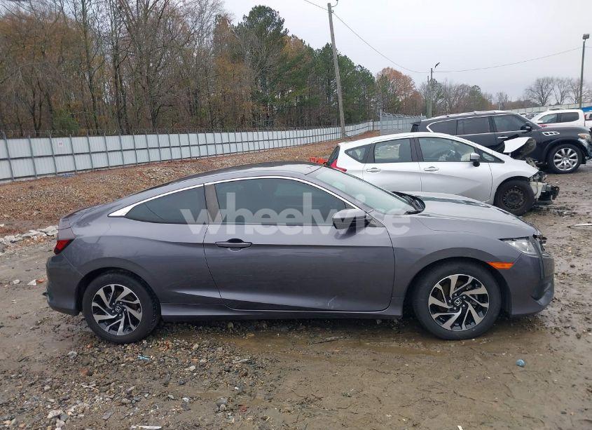 Photo 14 of 2017 Honda Civic LX (VIN 2HGFC4B55HH304774)