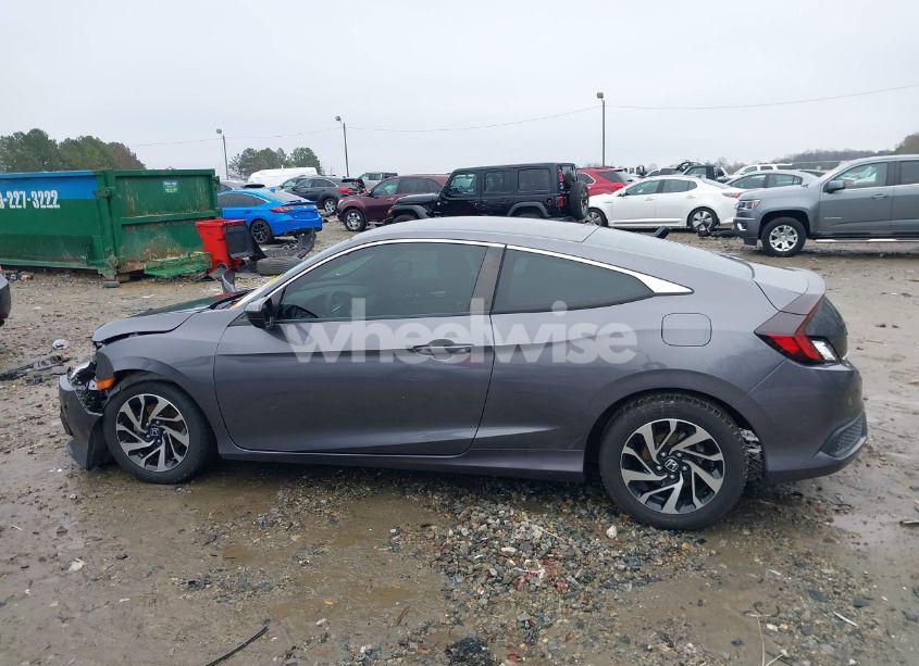 Photo 15 of 2017 Honda Civic LX (VIN 2HGFC4B55HH304774)