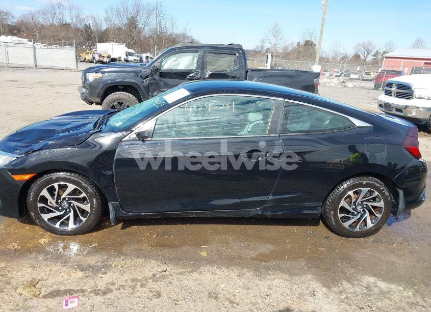 Photo 15 of 2018 Honda Civic LX (VIN 2HGFC4B55JH302965)