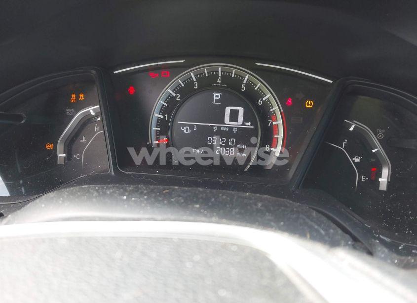 Photo 7 of 2018 Honda Civic LX (VIN 2HGFC4B55JH302965)