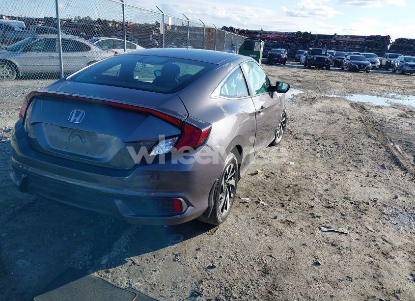 Photo 4 of 2017 Honda Civic LX (VIN 2HGFC4B57HH311788)