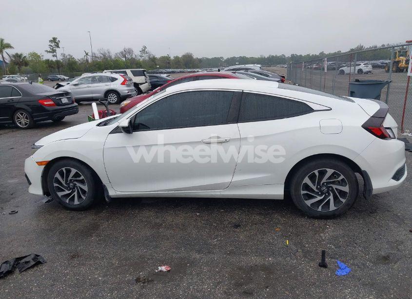 Photo 15 of 2017 Honda Civic LX (VIN 2HGFC4B5XHH303605)