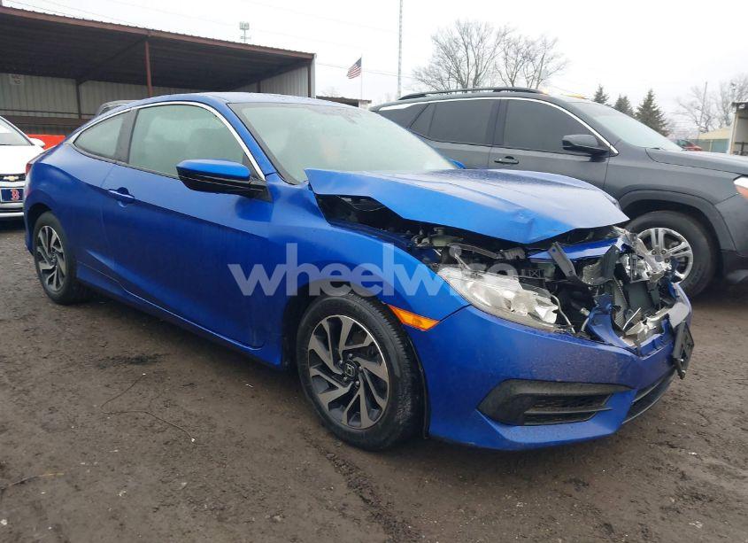 2017 Honda Civic LX (VIN 2HGFC4B5XHH310389) main photo