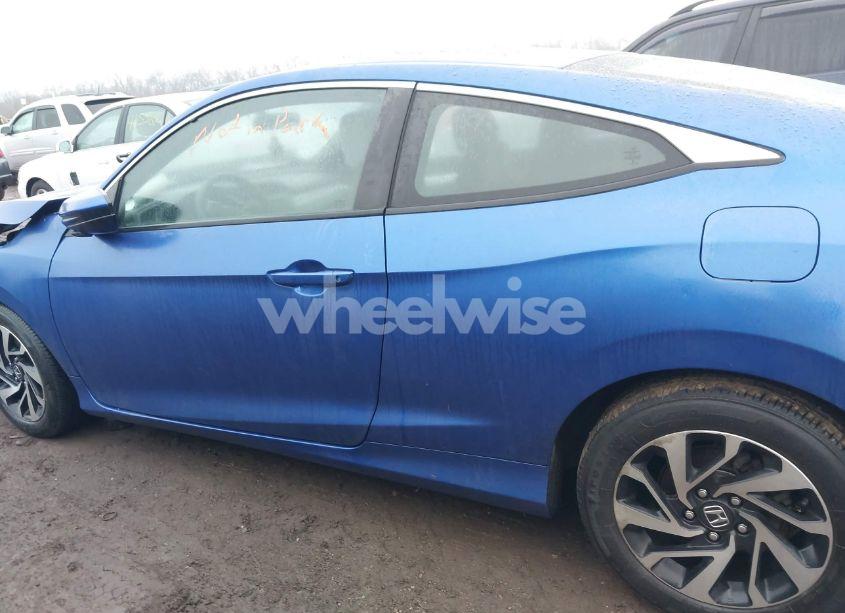 Photo 14 of 2017 Honda Civic LX (VIN 2HGFC4B5XHH310389)