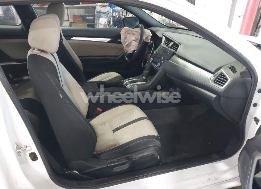 Photo 5 of 2018 Honda Civic LX (VIN 2HGFC4B5XJH302816)