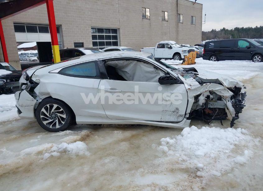 Photo 13 of 2020 Honda Civic LX (VIN 2HGFC4B61LH300609)