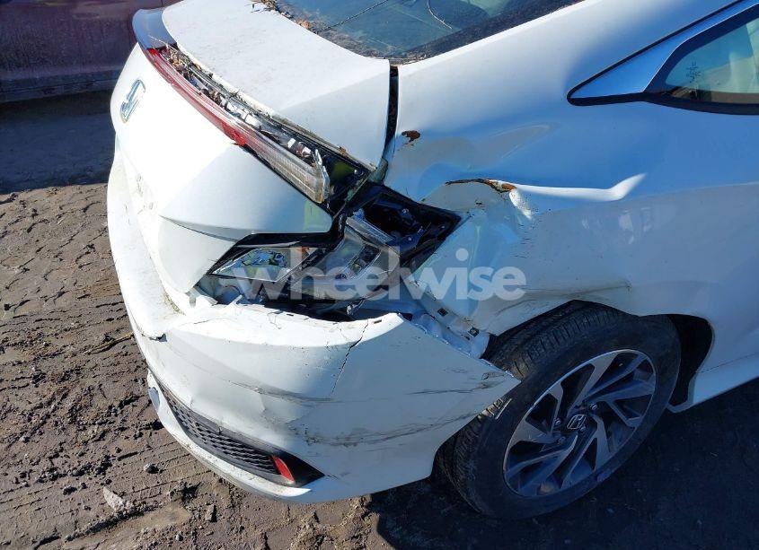 Photo 17 of 2020 Honda Civic LX (VIN 2HGFC4B61LH300609)