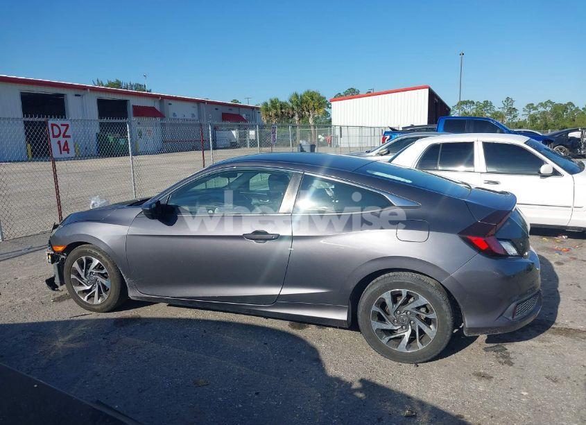 Photo 14 of 2019 Honda Civic LX (VIN 2HGFC4B62KH301007)