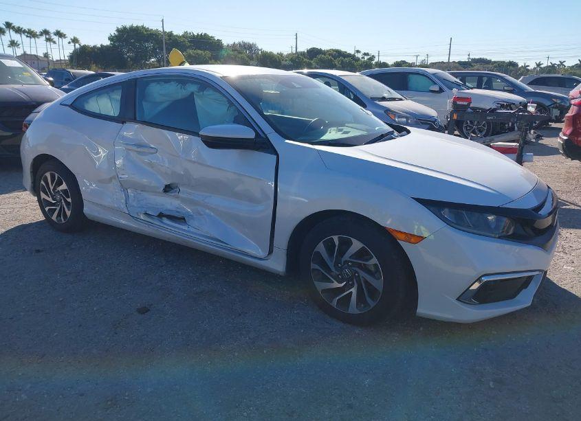 2020 Honda Civic LX (VIN 2HGFC4B62LH301462) main photo