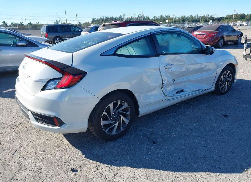 Photo 4 of 2020 Honda Civic LX (VIN 2HGFC4B62LH301462)