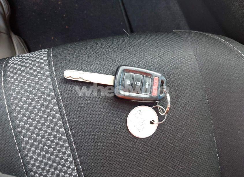 Photo 11 of 2020 Honda Civic LX (VIN 2HGFC4B66LH303053)