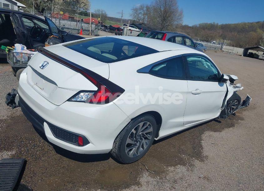 Photo 4 of 2020 Honda Civic LX (VIN 2HGFC4B68LH300963)