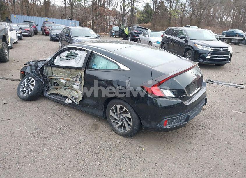 Photo 3 of 2020 Honda Civic LX (VIN 2HGFC4B68LH305127)