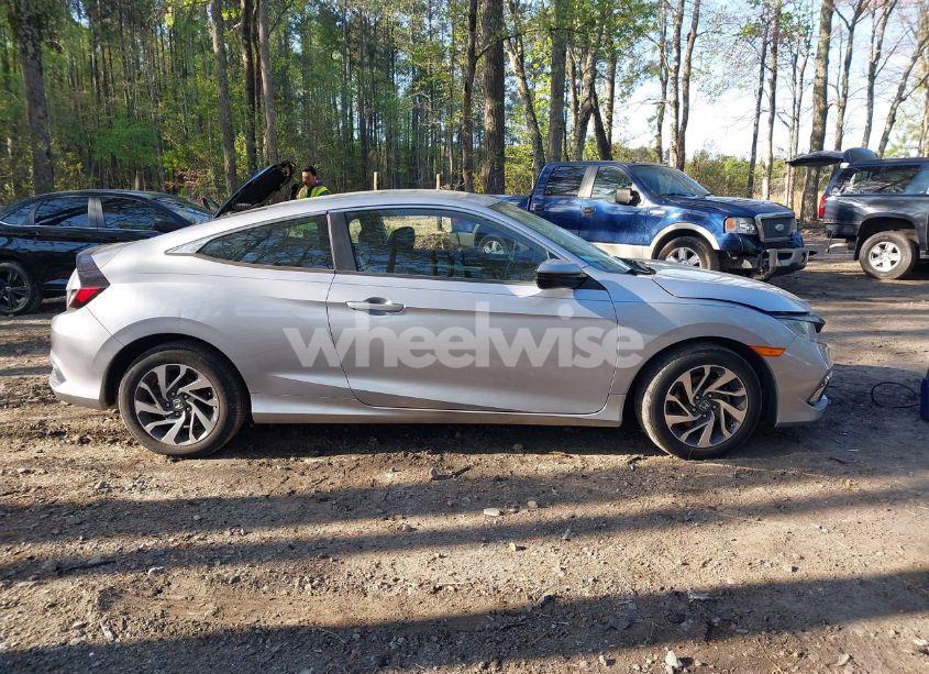 Photo 13 of 2019 Honda Civic LX (VIN 2HGFC4B69KH304034)