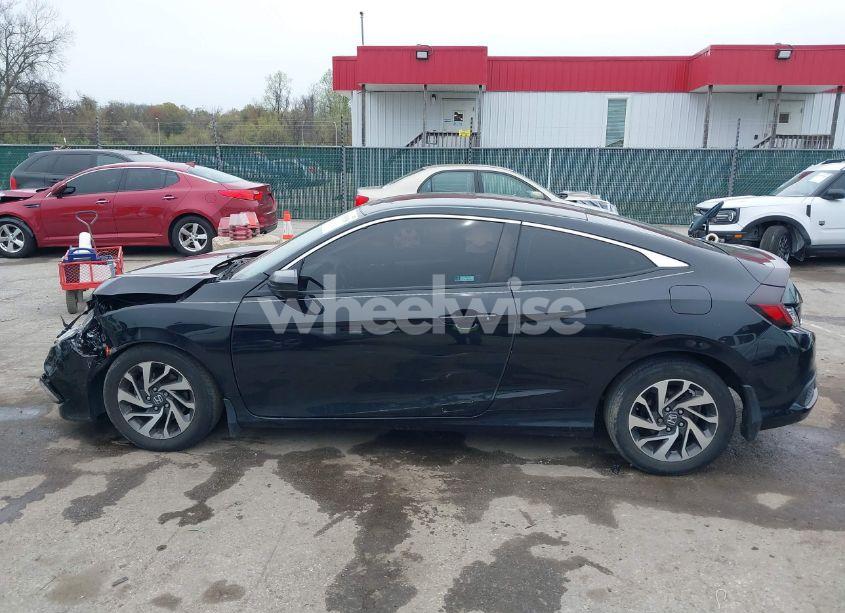 Photo 14 of 2020 Honda Civic LX (VIN 2HGFC4B69LH302222)