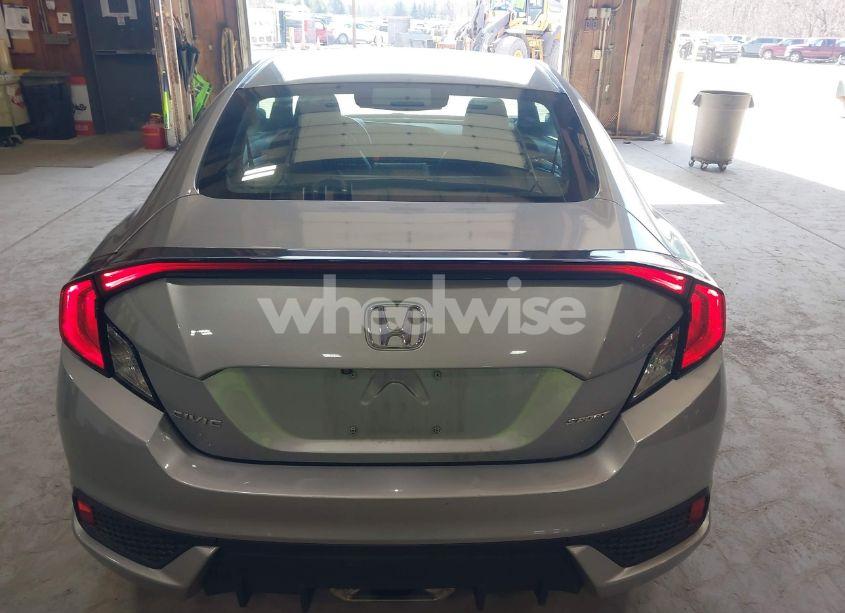 Photo 16 of 2019 Honda Civic SPORT (VIN 2HGFC4B80KH303789)