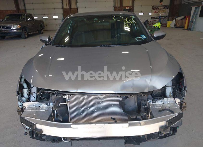 Photo 6 of 2019 Honda Civic SPORT (VIN 2HGFC4B80KH303789)