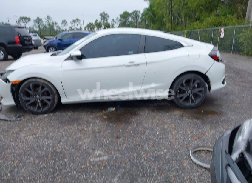 Photo 15 of 2019 Honda Civic SPORT (VIN 2HGFC4B81KH309553)