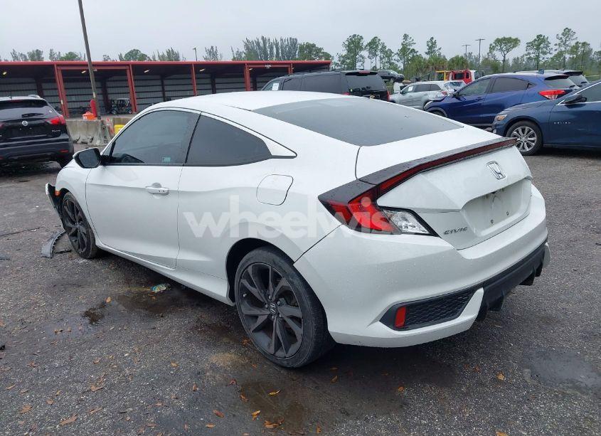 Photo 3 of 2019 Honda Civic SPORT (VIN 2HGFC4B81KH309553)
