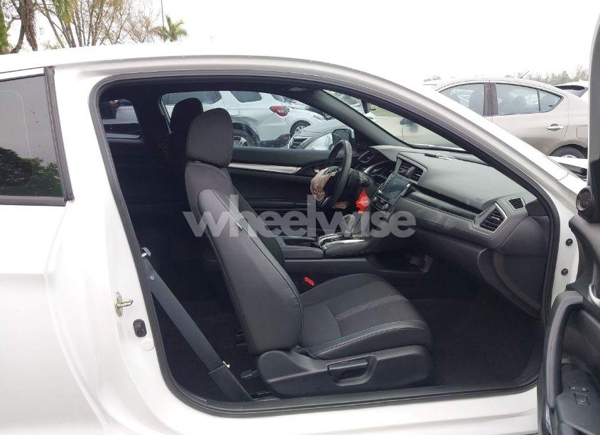 Photo 5 of 2019 Honda Civic SPORT (VIN 2HGFC4B81KH309553)