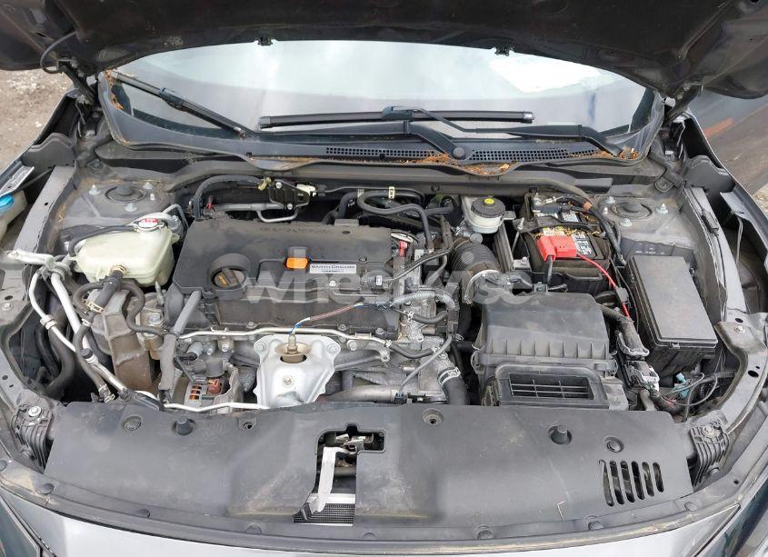 Photo 10 of 2019 Honda Civic SPORT (VIN 2HGFC4B82KH304295)