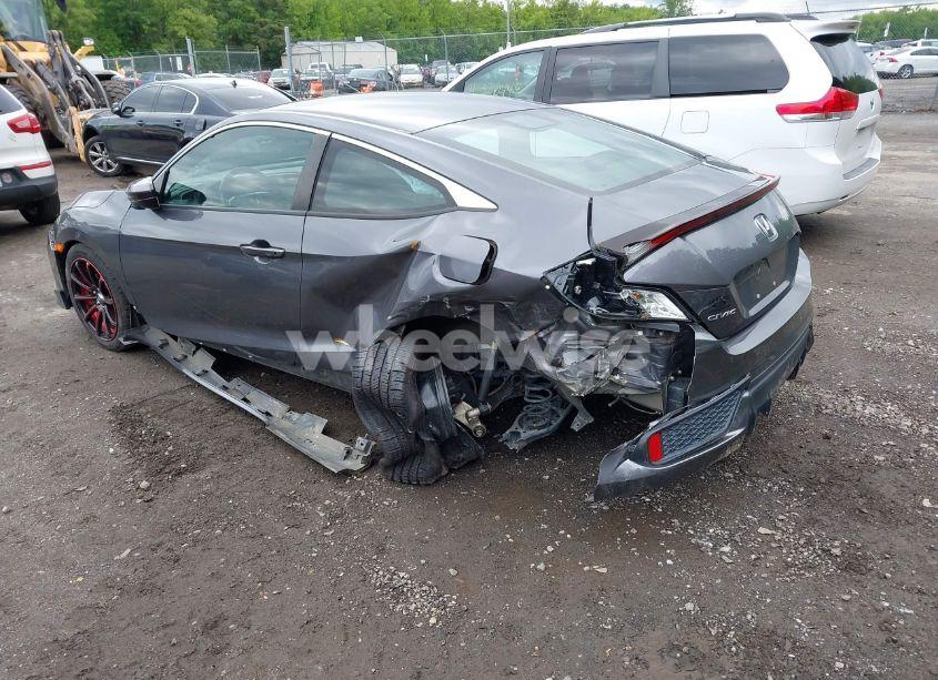 Photo 3 of 2019 Honda Civic SPORT (VIN 2HGFC4B82KH304295)