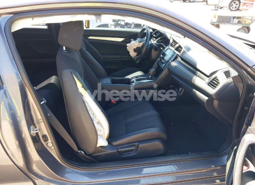 Photo 5 of 2019 Honda Civic SPORT (VIN 2HGFC4B82KH304846)