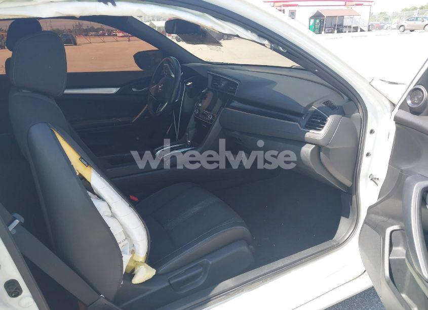 Photo 5 of 2019 Honda Civic SPORT (VIN 2HGFC4B83KH301955)