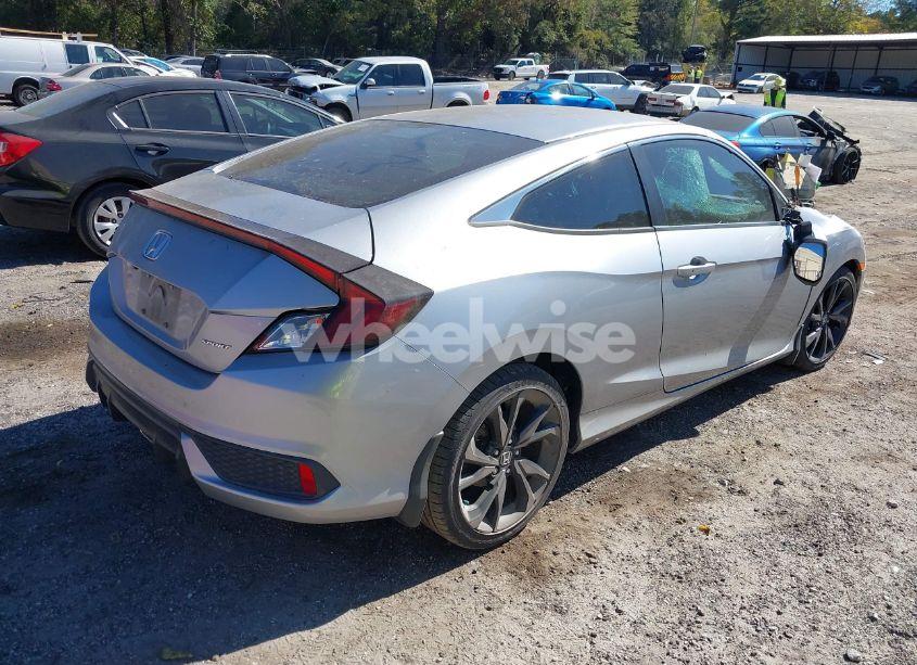 Photo 4 of 2019 Honda Civic SPORT (VIN 2HGFC4B84KH304928)