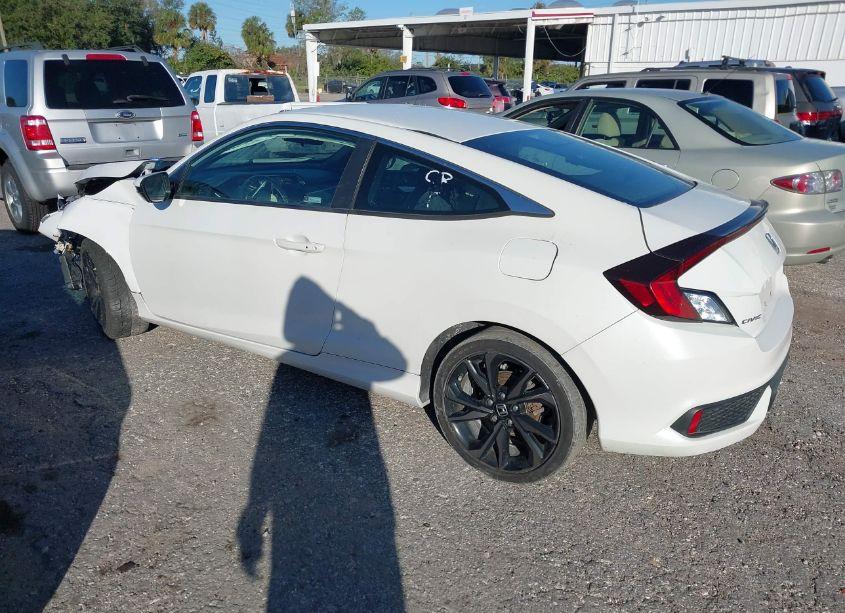 Photo 3 of 2019 Honda Civic SPORT (VIN 2HGFC4B86KH305496)